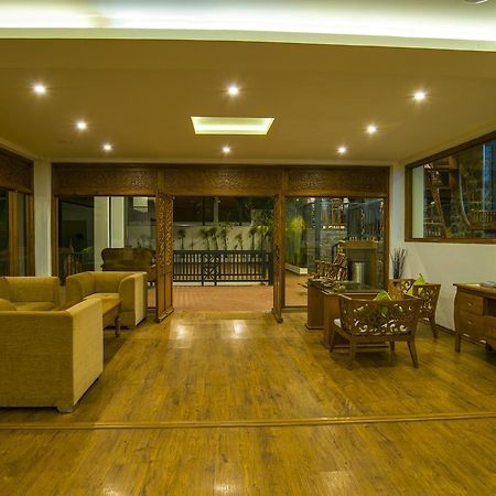 Olive Golden Ridge Resort Chinnakanal 외부 사진